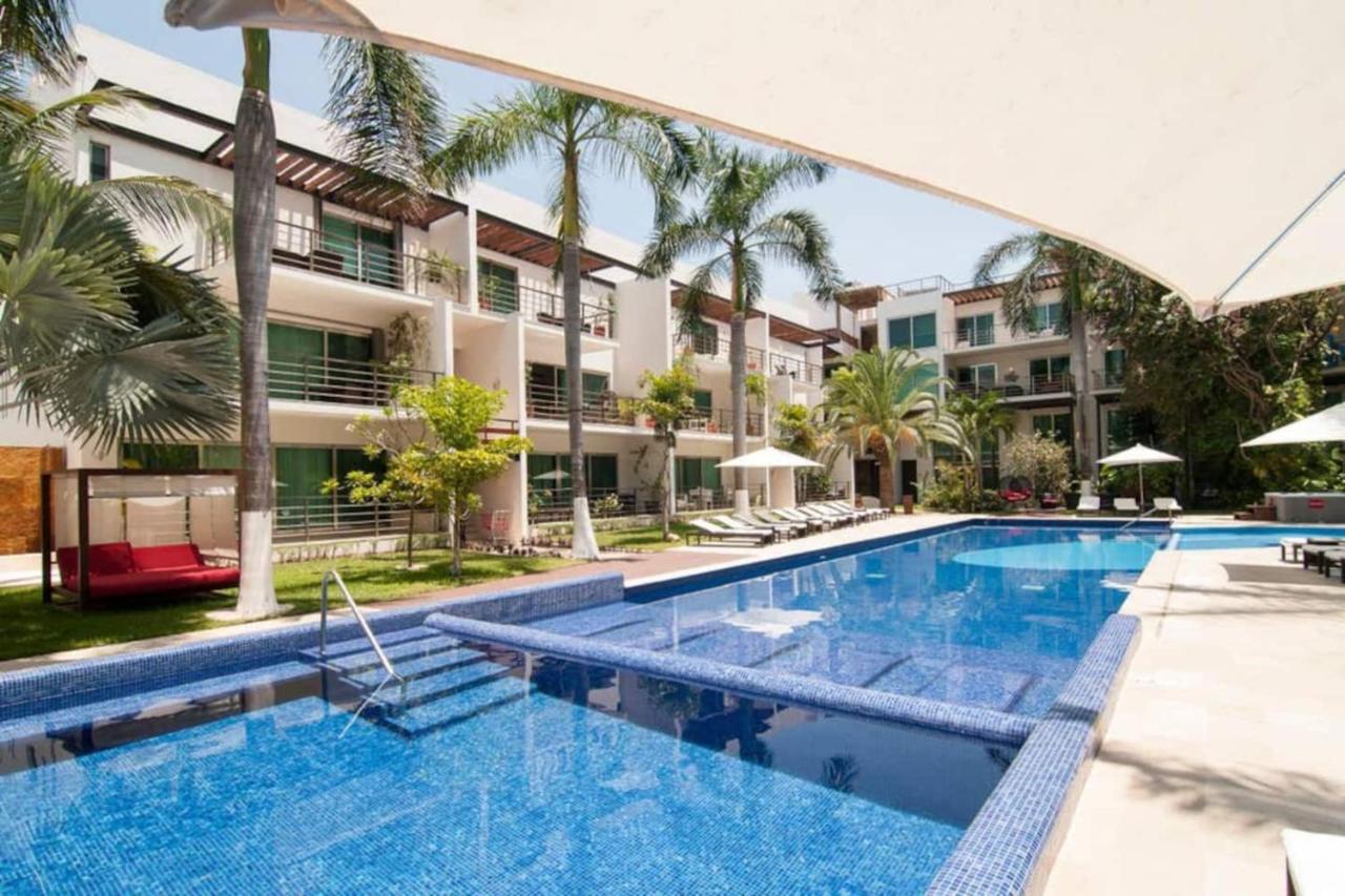 Luxurious & Central Condo In Playa Steps From The Beach Playa del Carmen Bagian luar foto