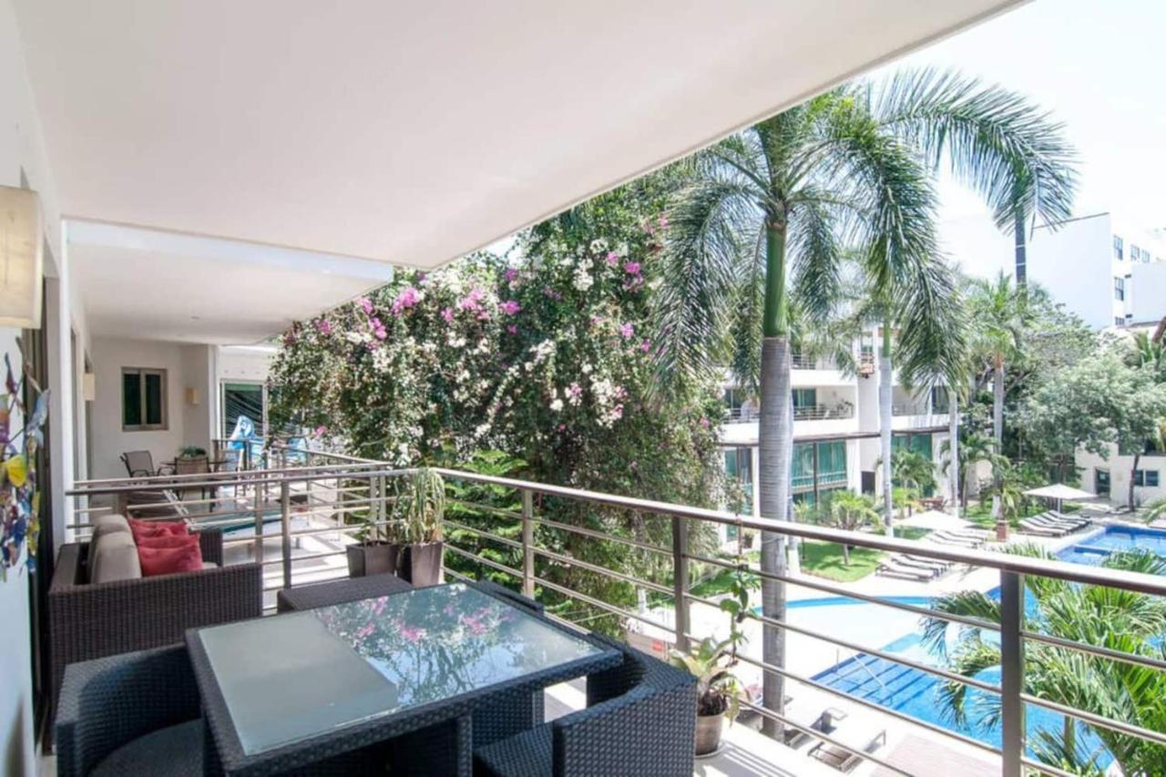 Luxurious & Central Condo In Playa Steps From The Beach Playa del Carmen Bagian luar foto