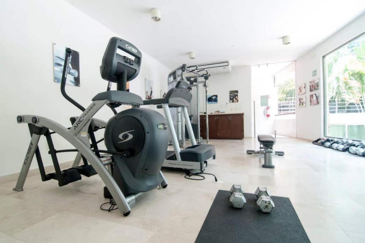 Luxurious & Central Condo In Playa Steps From The Beach Playa del Carmen Bagian luar foto