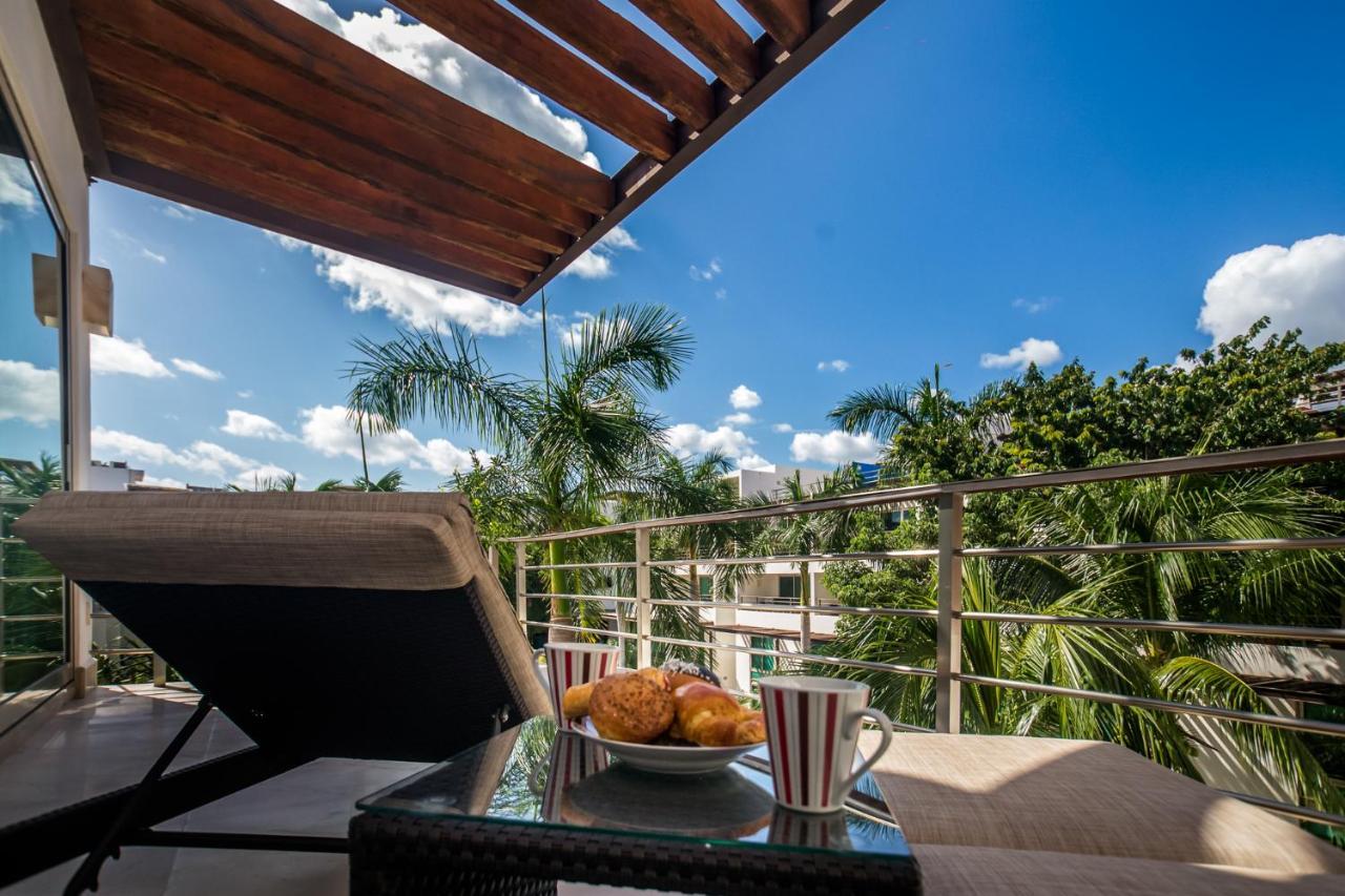 Luxurious & Central Condo In Playa Steps From The Beach Playa del Carmen Bagian luar foto