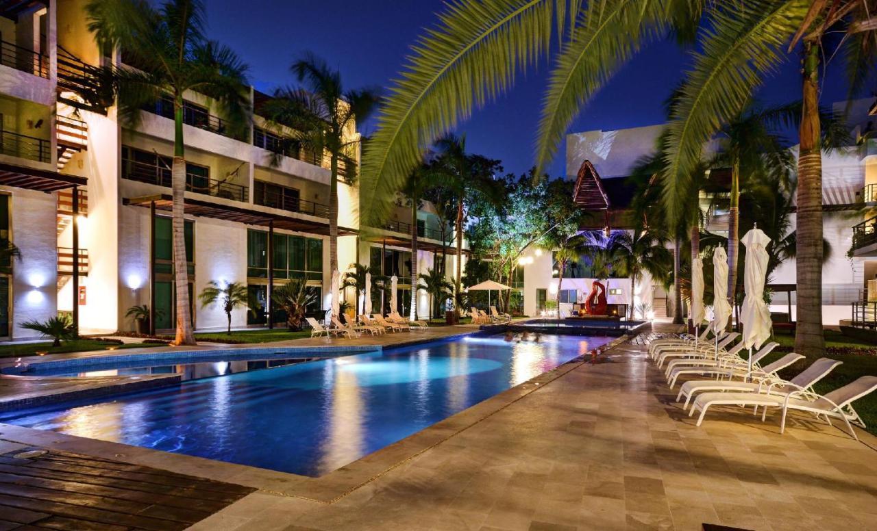 Luxurious & Central Condo In Playa Steps From The Beach Playa del Carmen Bagian luar foto
