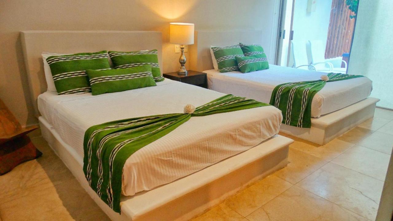 Luxurious & Central Condo In Playa Steps From The Beach Playa del Carmen Bagian luar foto